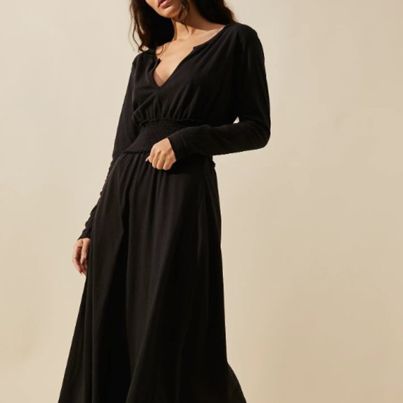 Free People Dresses & Skirts - Free People Beach NWOT New Hope Midi black long-sleeve dress. Size S.
